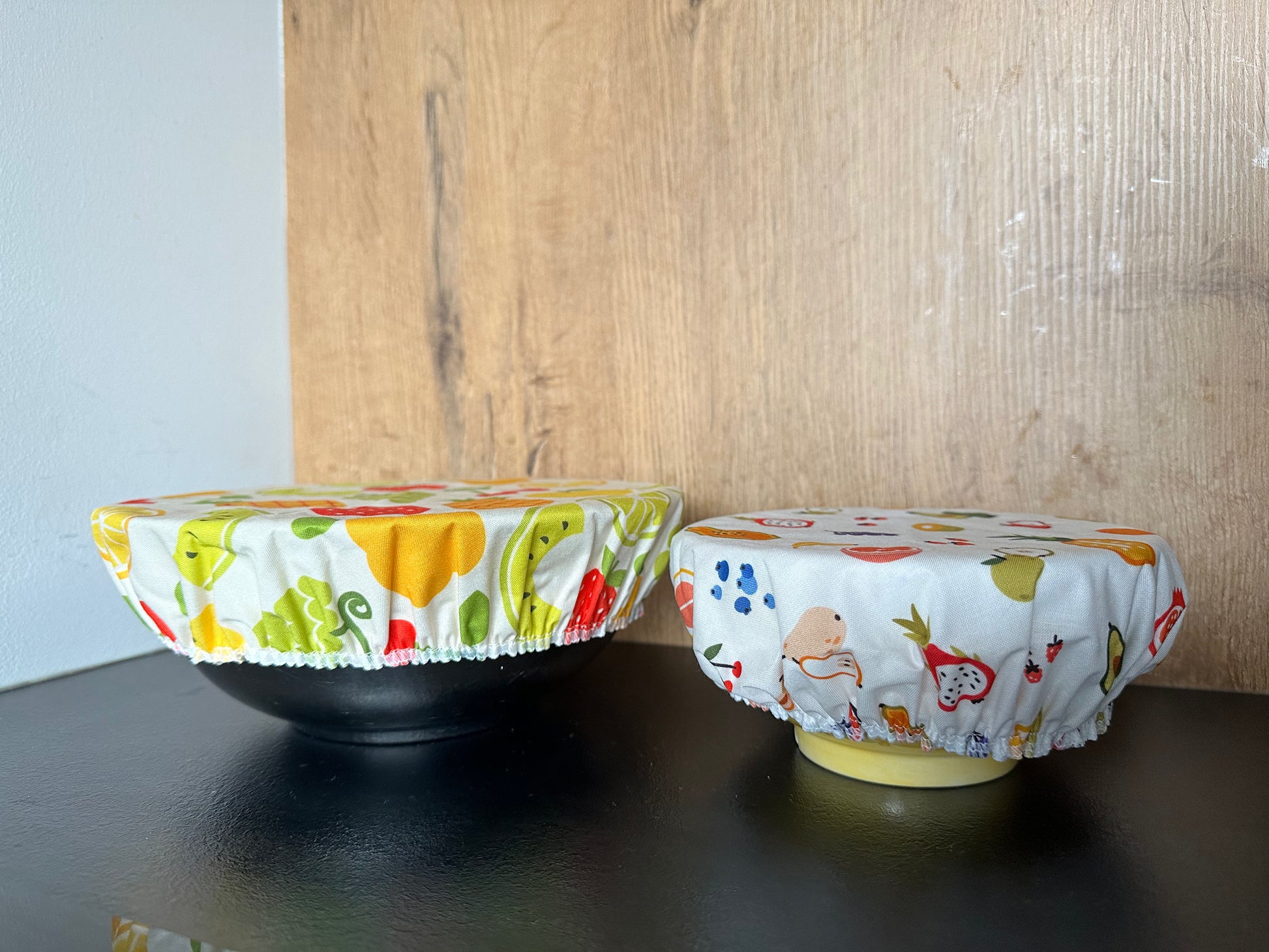 Tess Tobi bowl covers maat M en L fruit